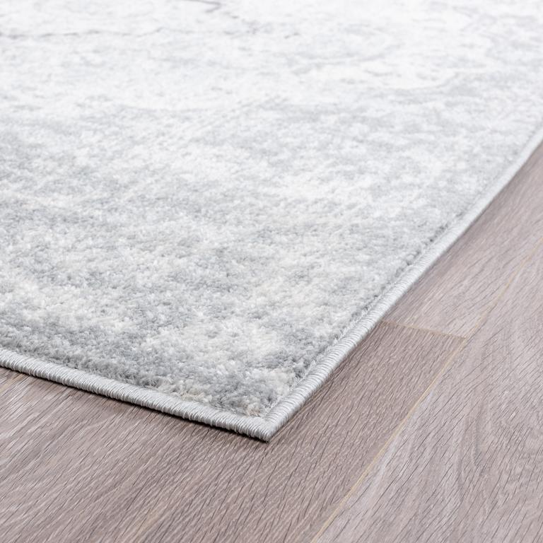 Tayse Diamond Britney DIA1300 Gray Area Rug Corner