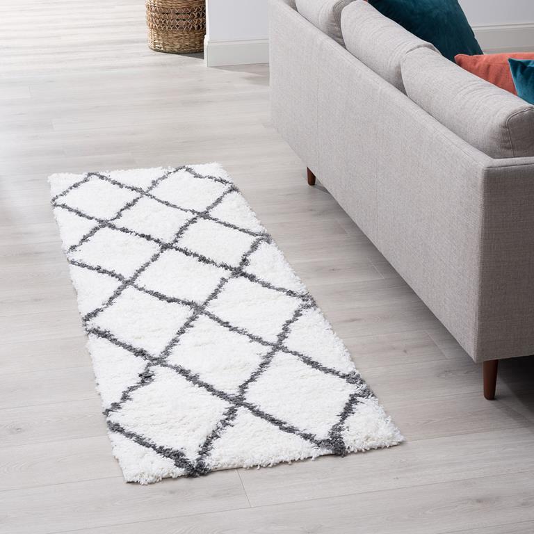 Tayse Jersey Shag Mira JRS1100 White Runner Area Rug Room Scene