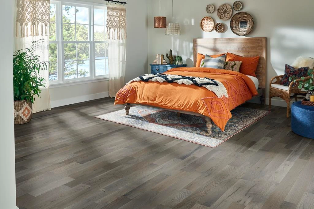 Robbins Natural Forest Smooth NFSK452S Winter Neutral 3/4" X 4" Oak Hardwood Flooring [Enter Image Type]