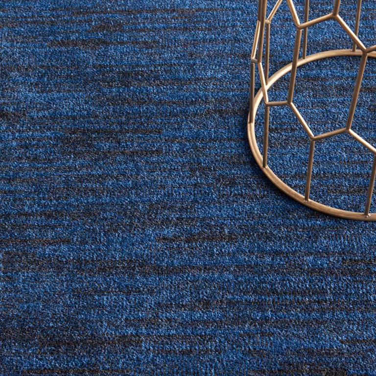 Nourison Essentials NRE01 Midnight Blue Rug Detail on Floor