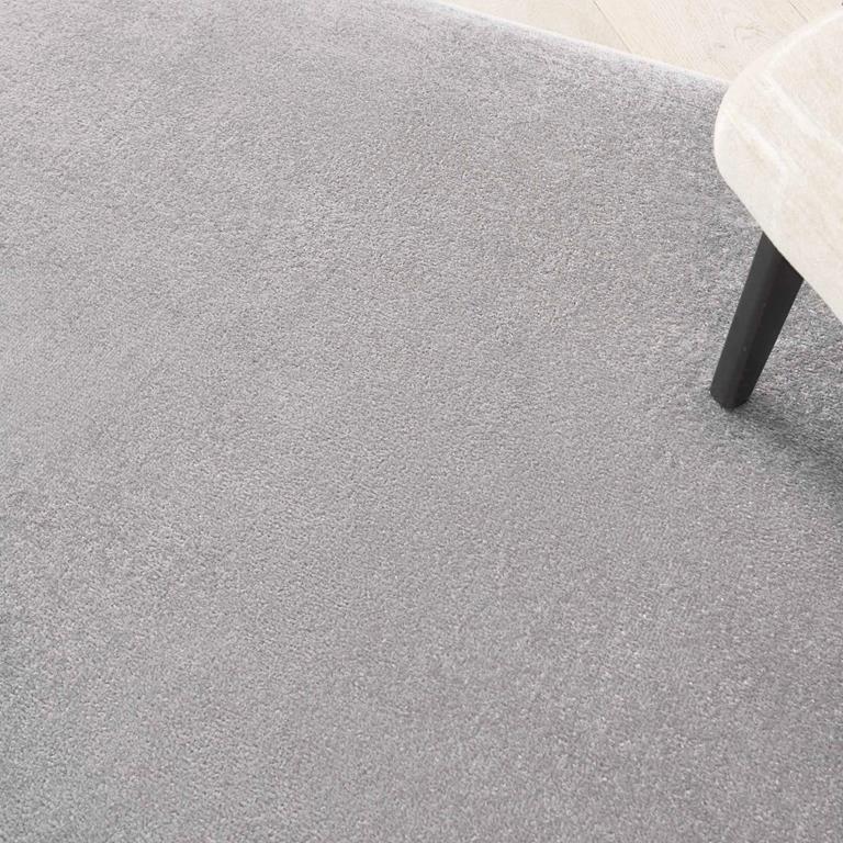 Nourison Essentials NRE01 Silver Grey Rug Detail on Floor