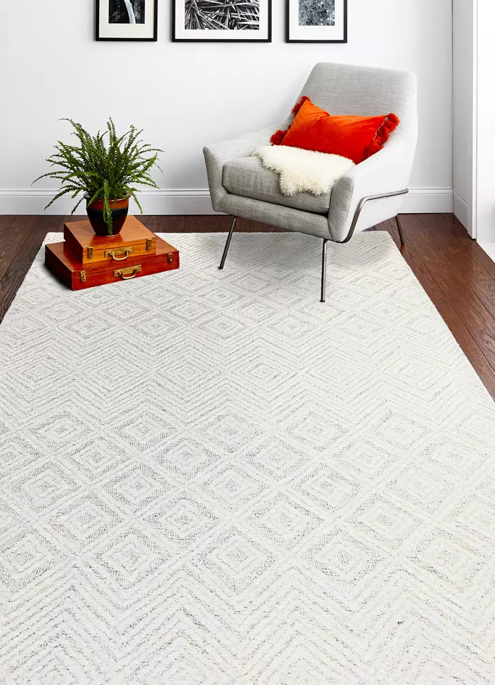 Bashian Verona LC159 Naana White Area Rug Room Scene