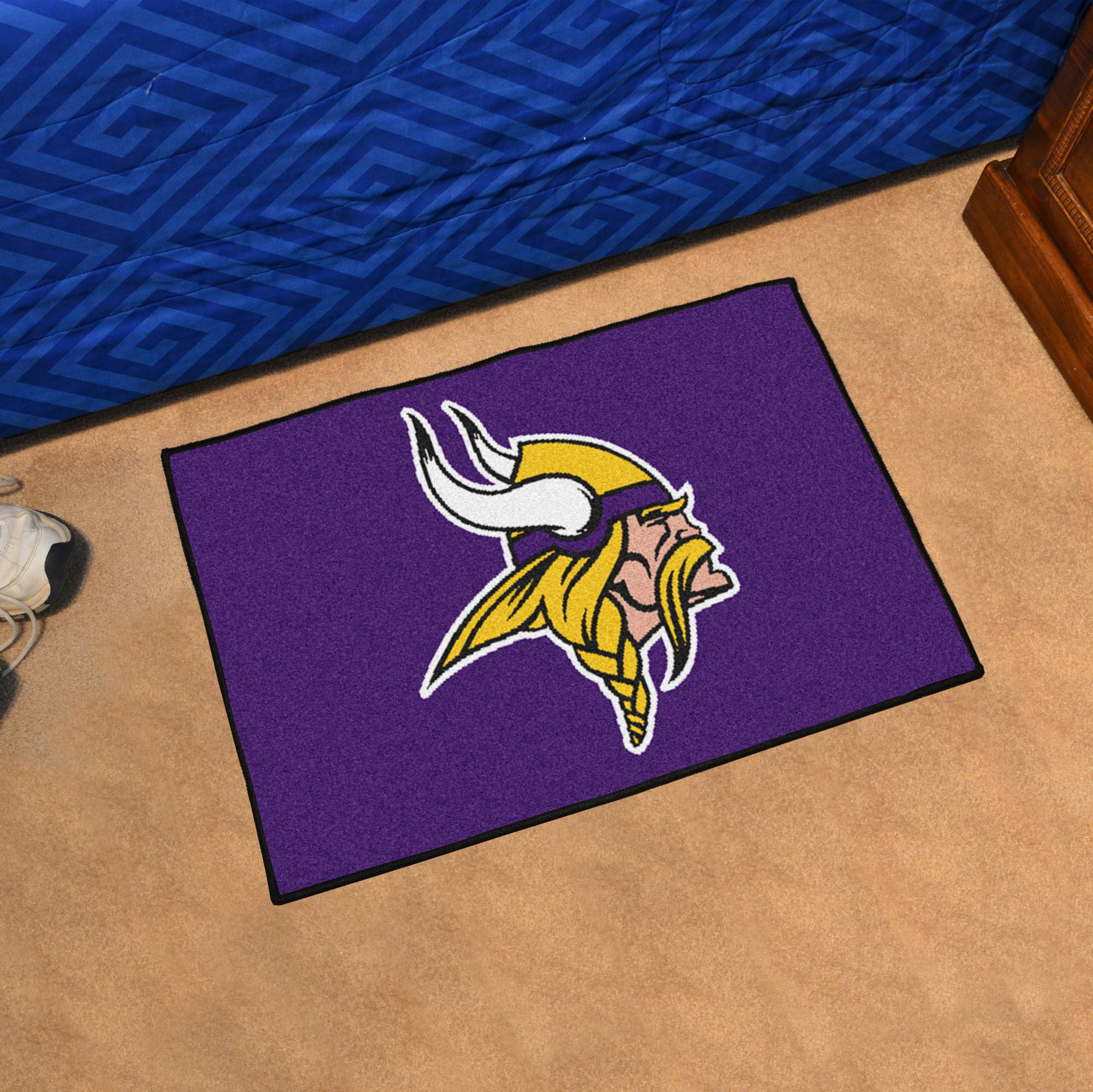 NFL Minnesota Vikings 1'7" X 2'6" Purple Starter Mat - 5923 Room Scene