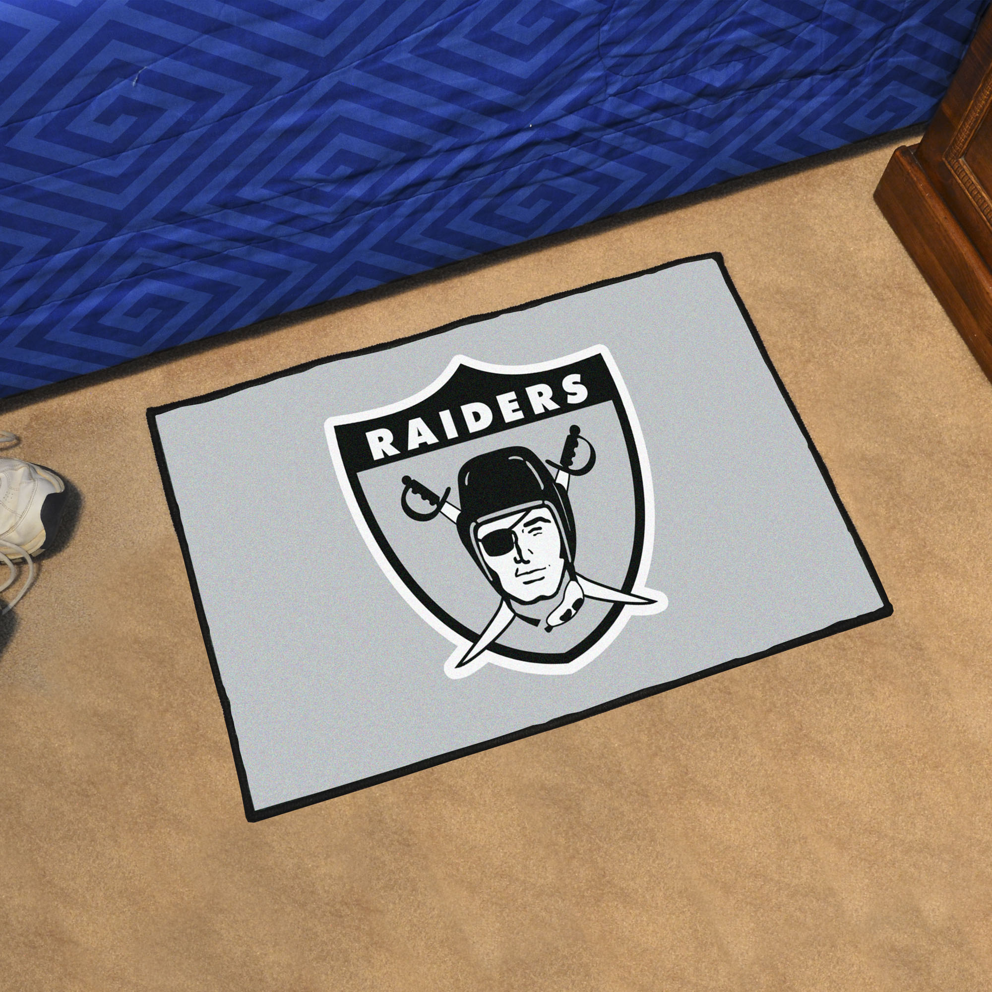 NFL Retro Las Vegas Raiders 1'7" X 2'6" Gray Starter Mat - 32508 Room Scene