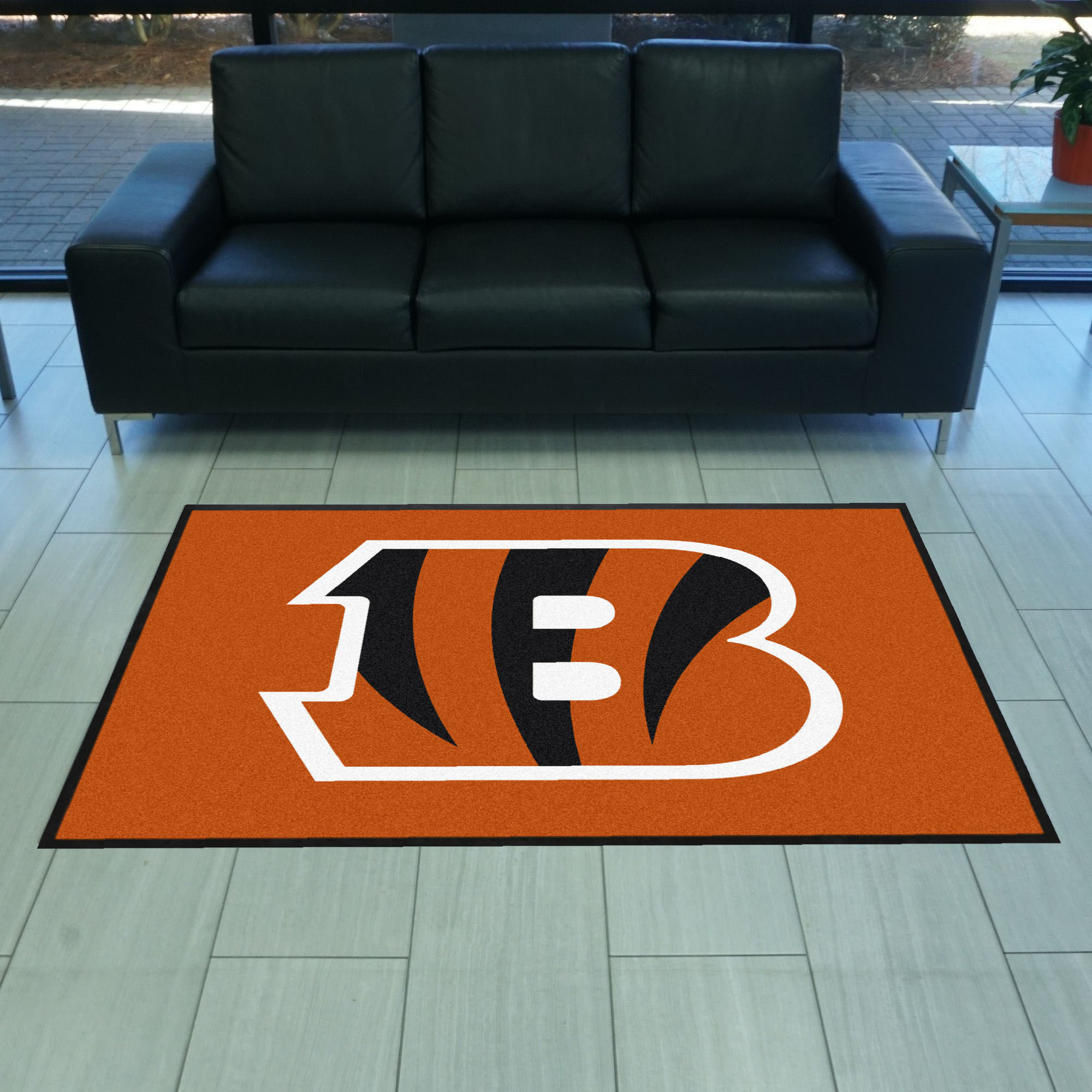 NFL Cincinnati Bengals 3'7" X 5'7" Orange Landscape Logo Mat - 9591 Room Scene