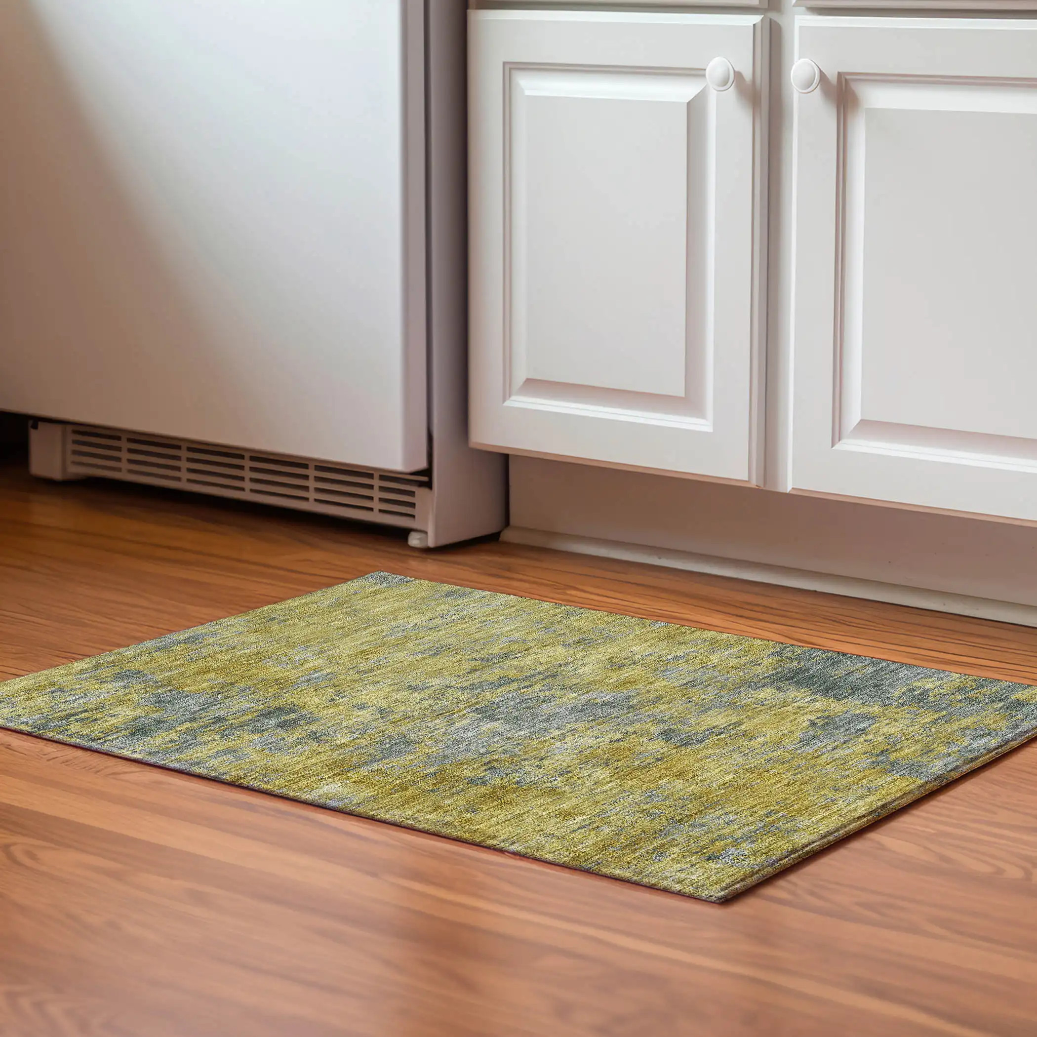 Dalyn Kochi KC2 Gold Area Scatter Rug Room Scene