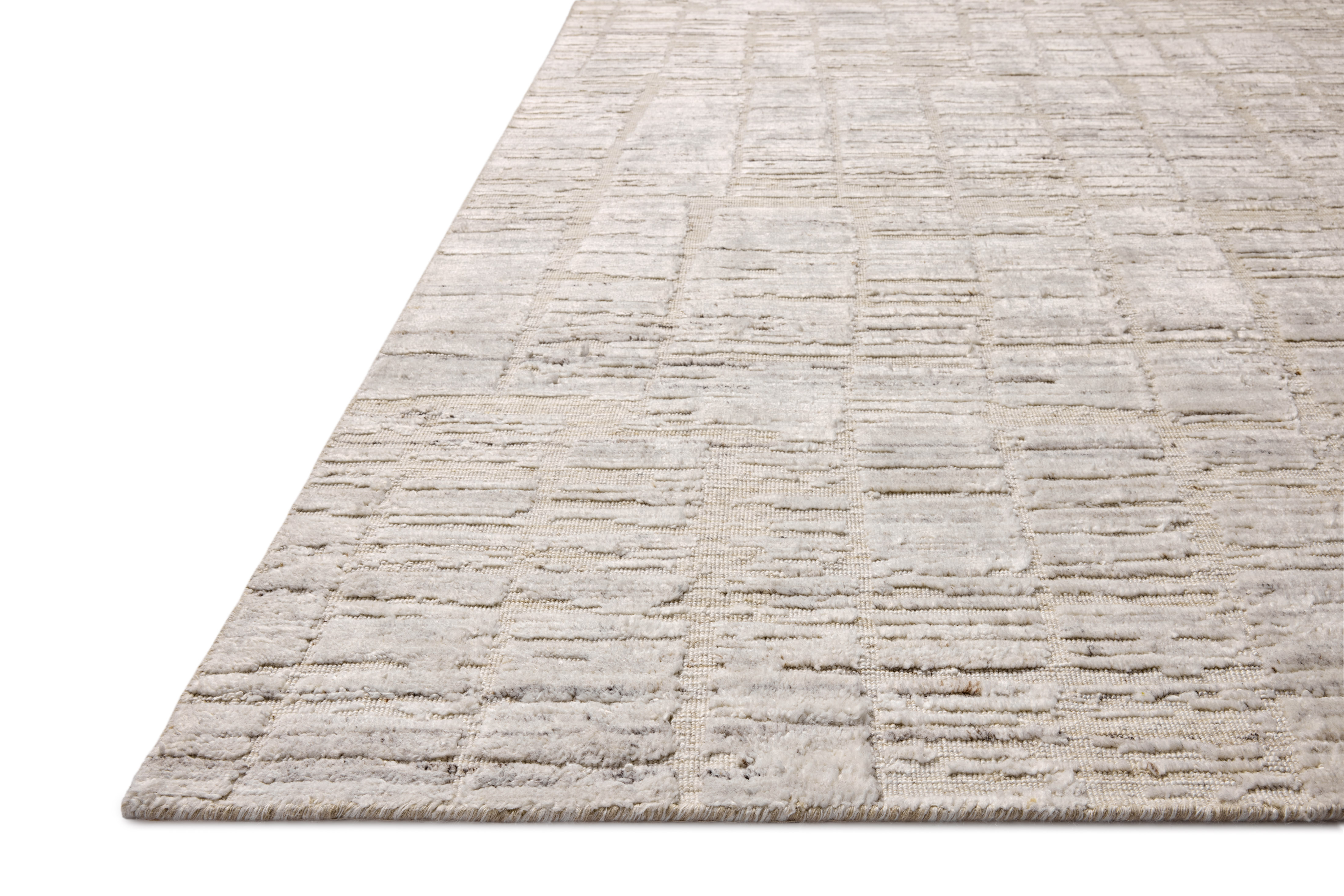 Daniel DAN-01 Antique Ivory Area Rug - Jean Stoffer x Loloi Corner