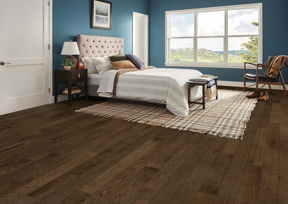 Armstrong Forest Way BDSK-531S Dark Silhouette 3/4" X 5" Oak Hardwood Flooring
Room Scene