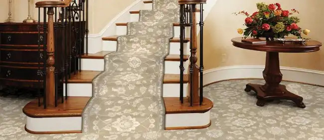 Couristan Murano CB15-B001A Champagne 2'7" (31") Wide Hall and Stair Runner Room Scene