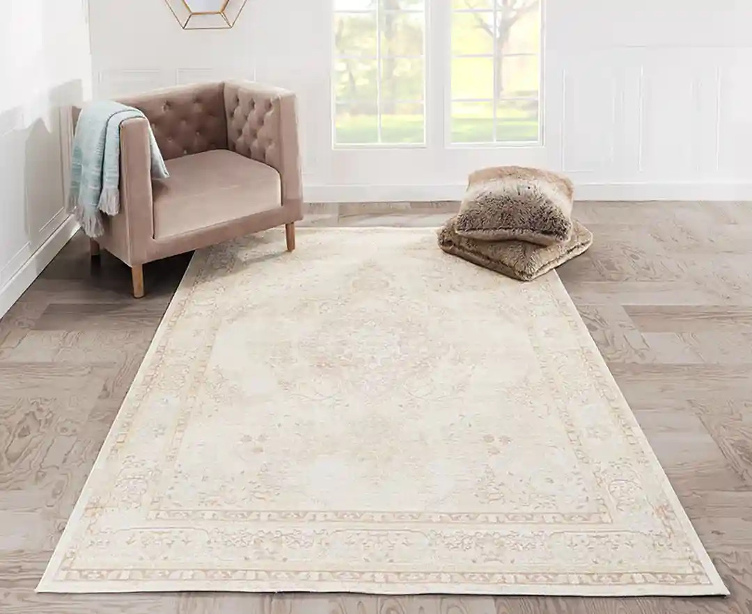 Momeni Isabella ISA-1 Ivory Area Rug - Carpetmart.com - Carpet