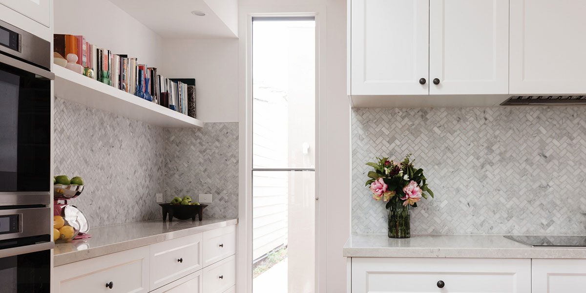 Herringbone Tile Ideas for Backsplashes - Airbase Carpet & Tile Mart ...