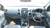 7665 - 04/05, TOYOTA KUN26 HILUX, 1KD-FTV, 5SPD, SR
