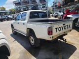 7636 - 12/00, TOYOTA RZN169 HILUX, 3RZ, 5SPD