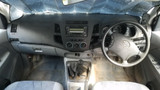 7611 - 02/11, TOYOTA KUN26 HILUX, 1KD-FTV, 5SPD, SR