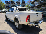 7681 - 01/12, TOYOTA KUN26 HILUX, 1KD-FTV, 5SPD, SR5