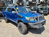7699 - 05/13, TOYOTA KUN26 HILUX, 1KD-FTV, 5SPD, SR5