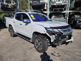 7735 - 02/19, MITSUBISHI MR TRITON, ** ONLY 36,505 KMS ** 4N15, 6SPD, GLS