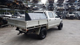 7580 - 02/10, TOYOTA KUN26 HILUX, 1KD-FTV, 5SPD, SR