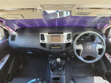 7667 - 12/13, TOYOTA KUN26 HILUX, 1KD-FTV, 5SPD, SR5