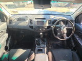 7821 - 09/14, TOYOTA KUN26 HILUX, 1KD-FTV, 5SPD, SR