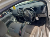8120 - 11/10, TOYOTA TGN16 HILUX, 2TR-FE, 5SPD, WORKMATE