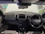 8282 - 09/10, TOYOTA KUN26 HILUX, 1KD-FTV, 5SPD, SR