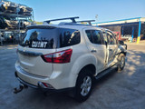 8562 - 03/14, ISUZU 85GGR MU-X, 4JJ1, AUTO, LS-T