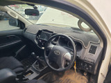 8363 - 08/14, TOYOTA KUN26 HILUX, 1KD-FTV, 5SPD, SR