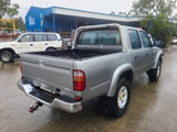 8322 - 05/02, TOYOTA RZN169 HILUX, 3RZ-FE, 5SPD, SR5