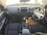 8827 - 11/13, TOYOTA KUN26 HILUX, 1KD-FTV, 6SPD, SR