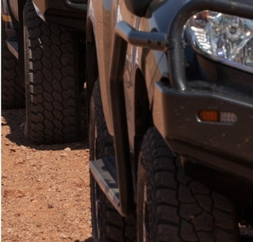 Ironman 4x4 Steel Side Step and Rail suitable for VDJ79 Single Cab SSR007