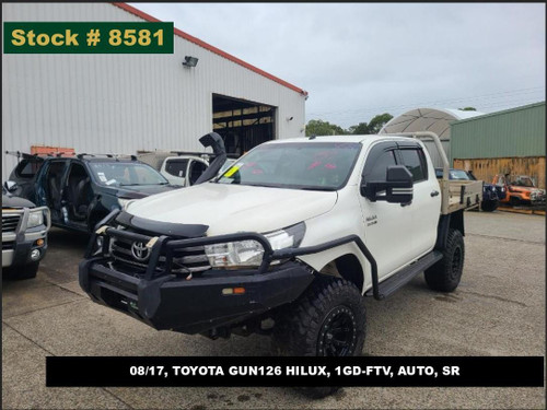 8581 - 08/17, TOYOTA GUN126 HILUX, 1GD-FTV, AUTO, SR