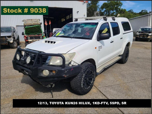 9038 - 12/13, TOYOTA KUN26 HILUX, 1KD-FTV, 5SPD, SR