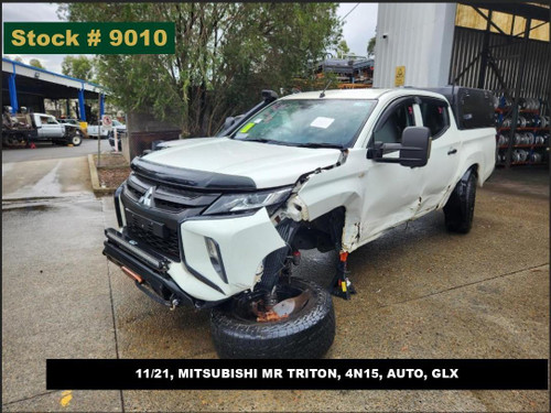 9010 - 11/21, MITSUBISHI MR TRITON, 4N15, AUTO, GLX