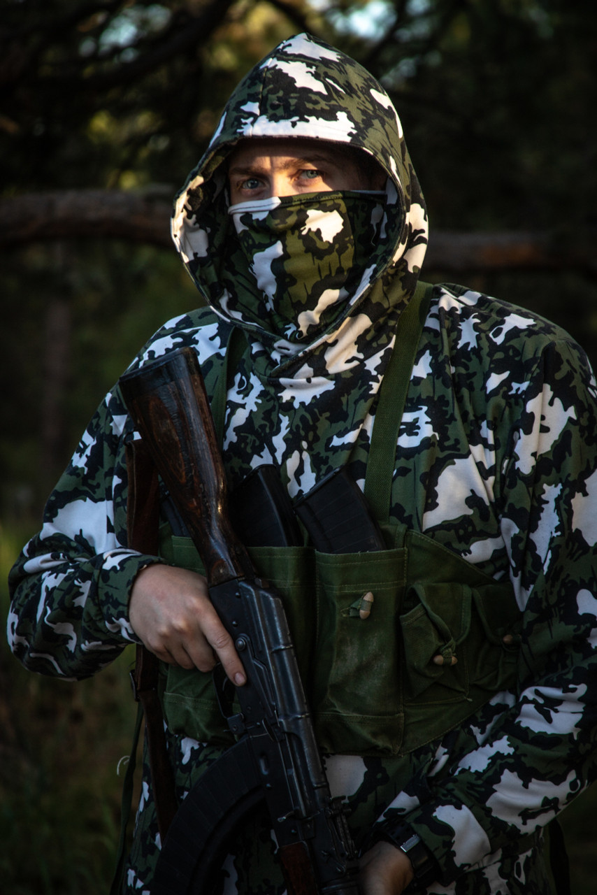 It would be rude to wear Red Dawn camo and not do the Wolverines pose,  wouldn't it? : r/airsoft