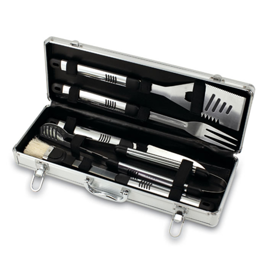 Wisconsin Badgers BBQ Tools and Engraved Case