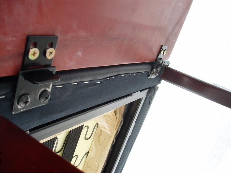 BOSS Office Products MI-BACK BLK CARESSOFT W/MAHOGANY FINISH GUEST CHAIR