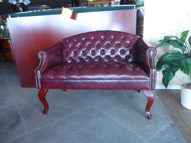 Traditional Lounge Seating