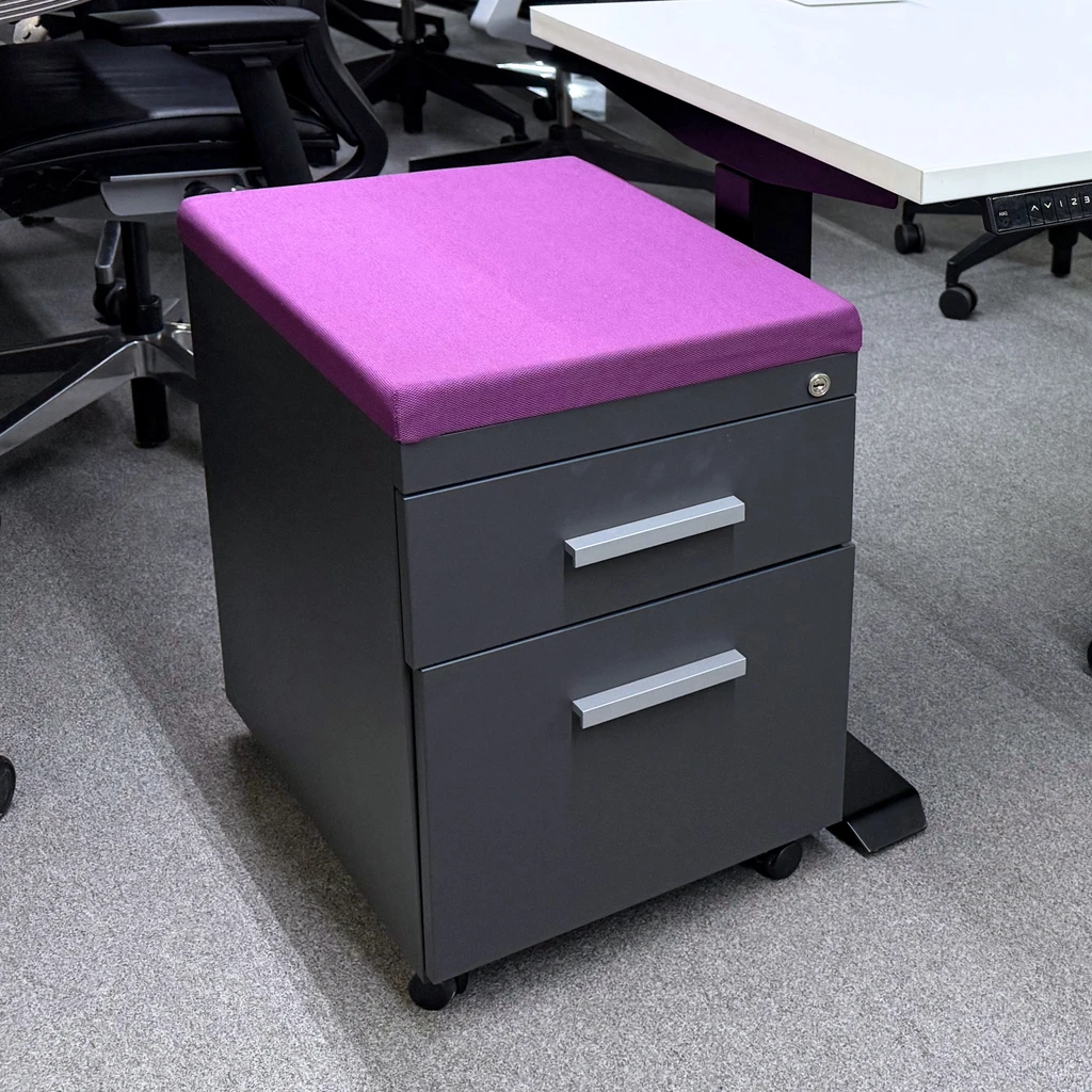 Mobile Black Ped with Purple Top in Orlando 