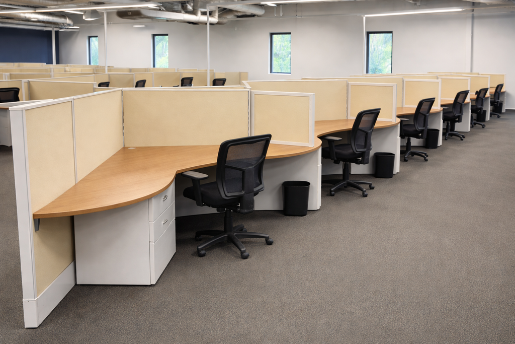 Pre-Owned AIS Divi Workstations Serpentine 6x6 in Orlando