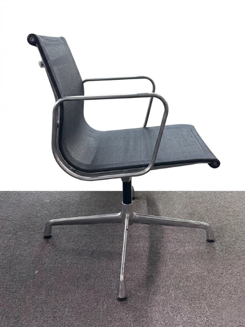 Pre-Owned Eames Aluminum Mesh Chair in Orlando