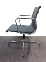 Pre-Owned Eames Aluminum Mesh Chair in Orlando