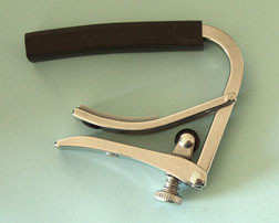 Deluxe capo C3v