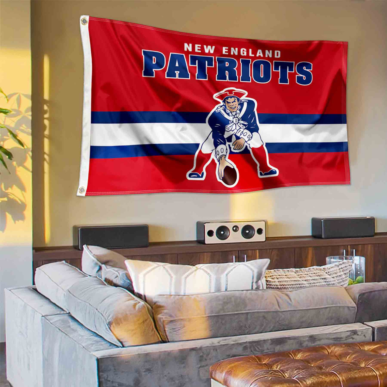 New England Patriots Throwback Retro Vintage Logo Flag - State Street  Products