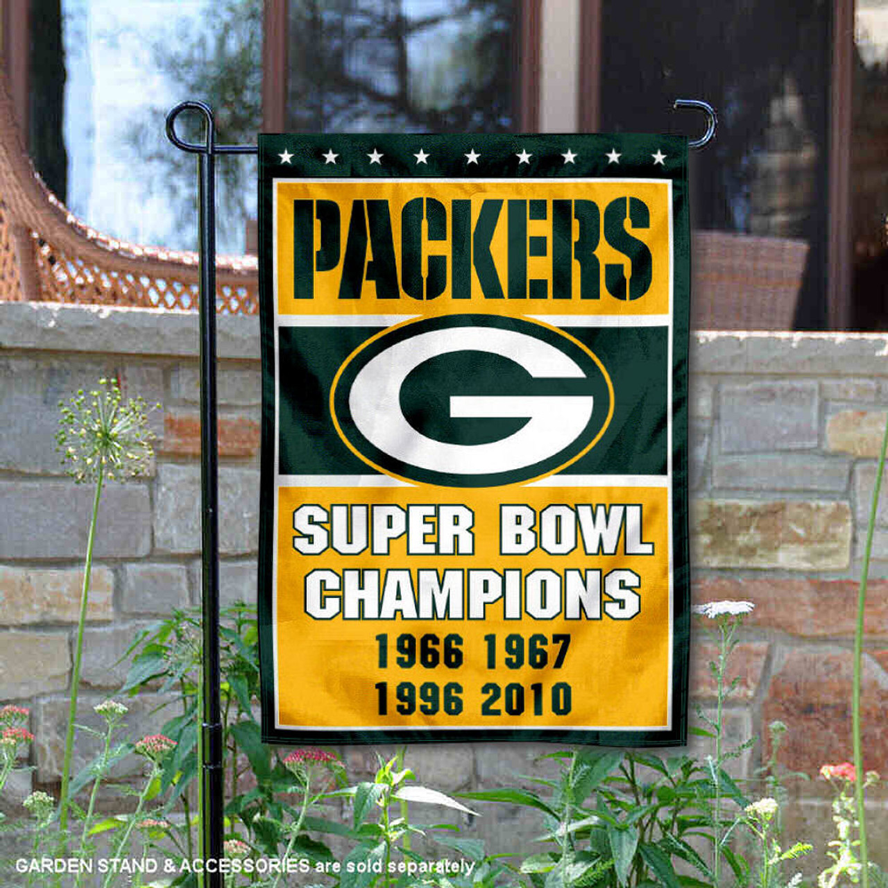 Green Bay Packers 4 Time Super Bowl Champs Garden Flag - State Street  Products