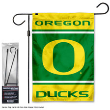 Oregon Ducks Logo Garden Flag and Pole Stand