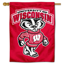 Wisconsin Badgers 'W' Black Background 3'x5' Deluxe Flag