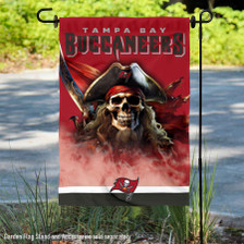 Tampa Bay Buccaneers Realistic Mascot Garden Yard Banner Flag