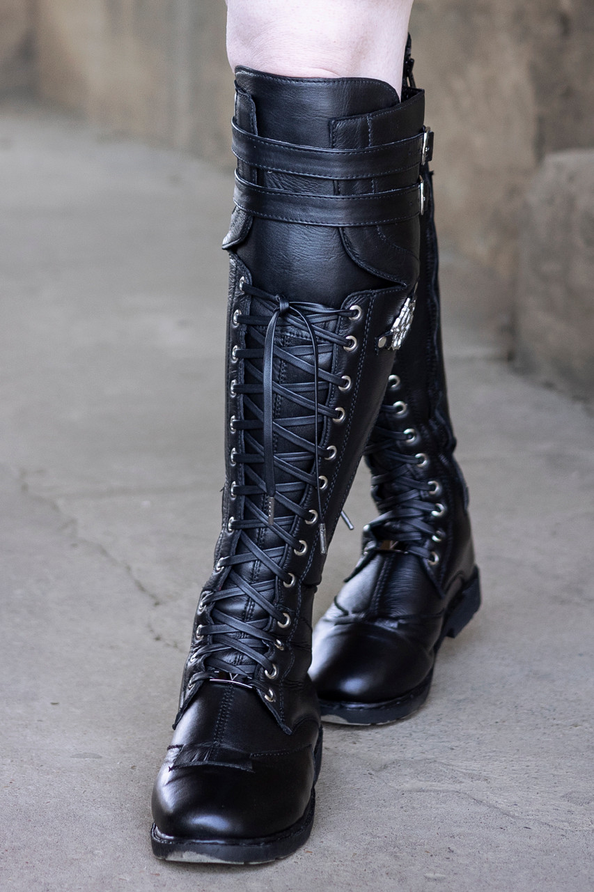 Women's Rampart Leather Boots - Verillas