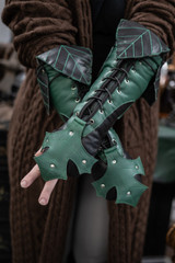 Heartseeker Gauntlets